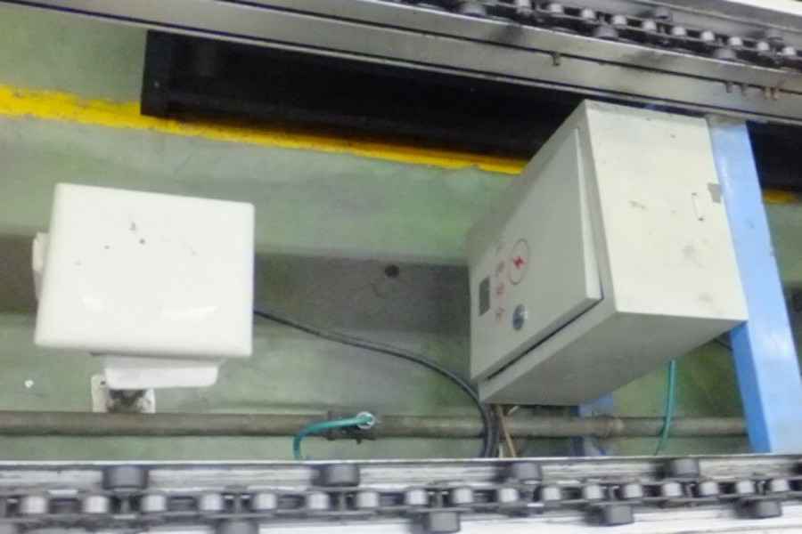 RFID production information tracking system